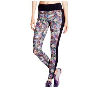 Mossimo Supply Women's Graphic Print‎ Workout Yoga Leggings Size Medium